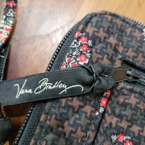 Vera Bradley Retired Patter Houndstooth Brown Wristlet Wallet - Picture 3 of 10